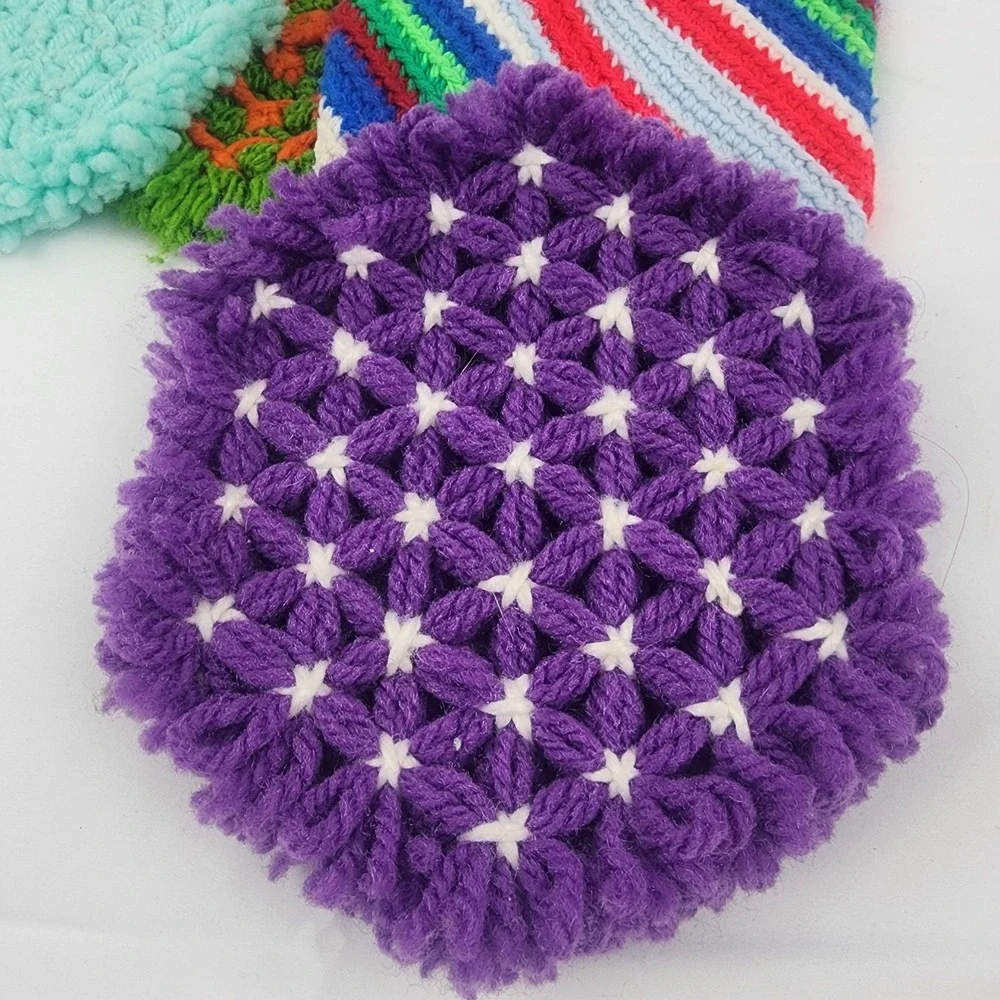 Vintage Handmade Crocheted‎ Lot of 10 Hot Pads Pot Holders 8 Coasters With Stand